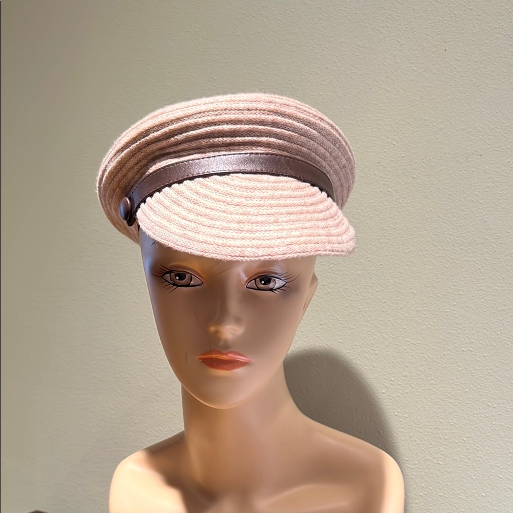 Nordstrom Elegant Tan With Brown Leather Band Women's Cap